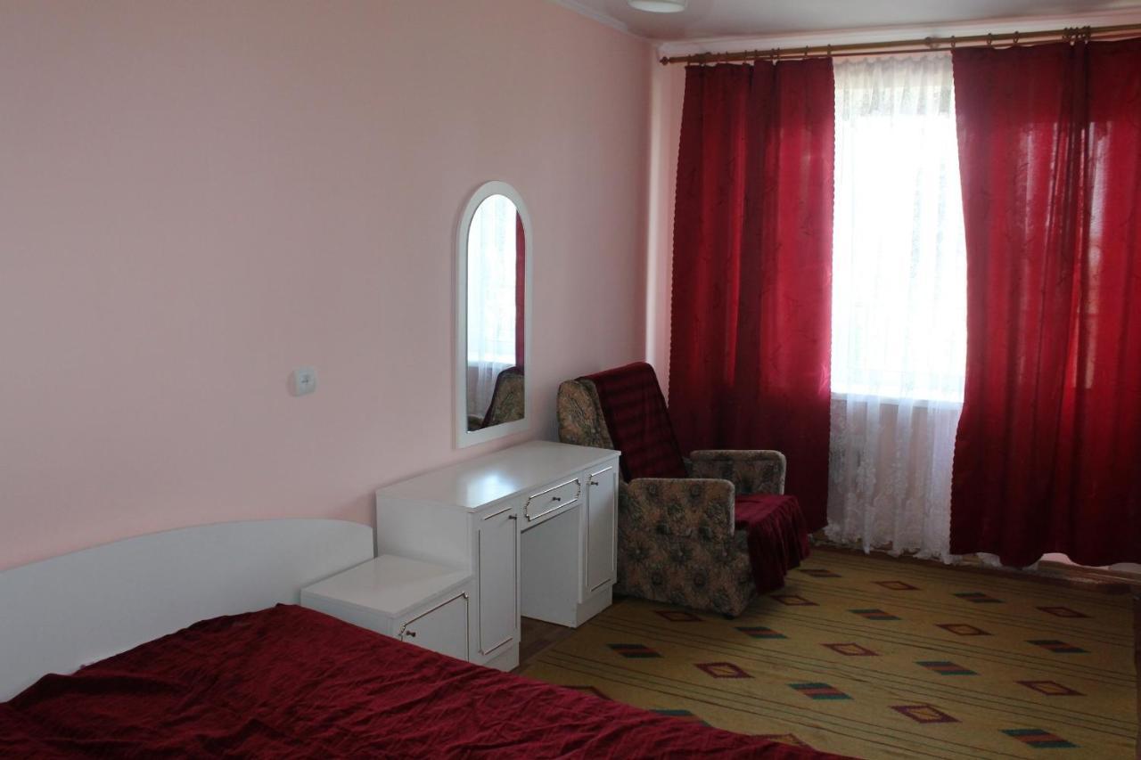 Kometa-2 Hotel Kobleve Szoba fotó