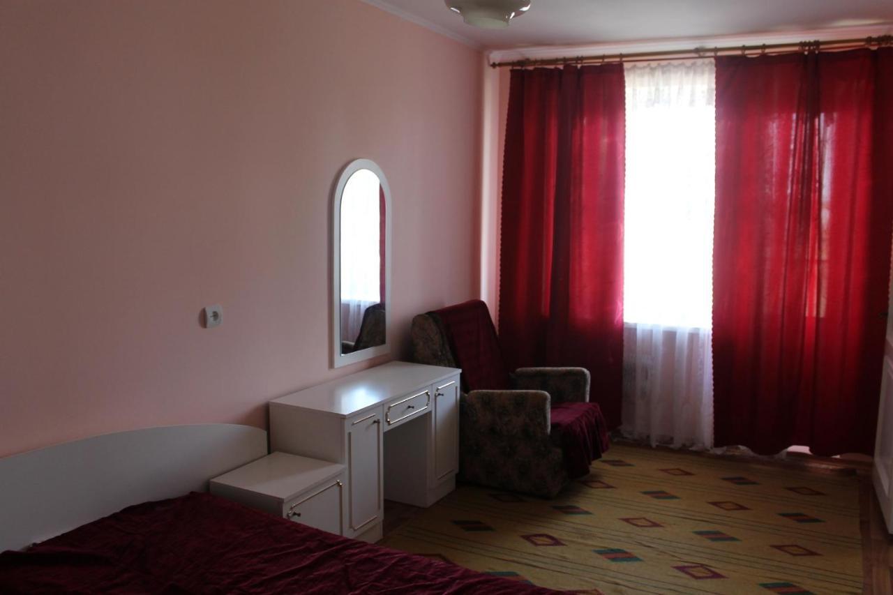 Kometa-2 Hotel Kobleve Szoba fotó