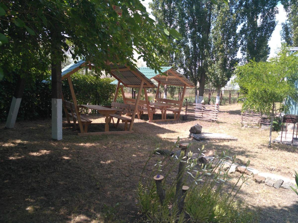 Kometa-2 Hotel Kobleve Kültér fotó